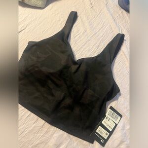 Women’s Athletic Top